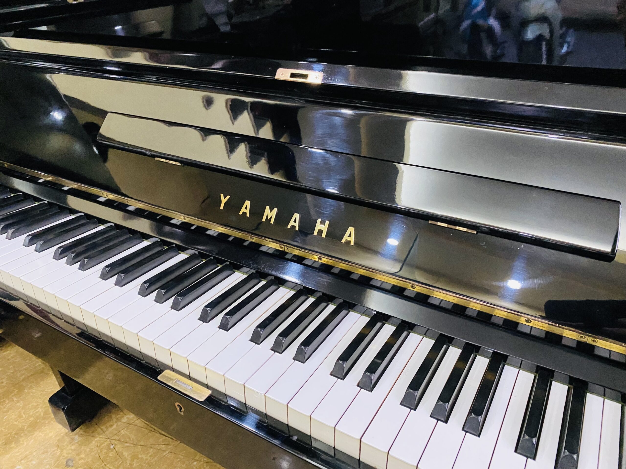 YAMAHA U1E YAMAHA U1E